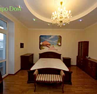 Ремонт трехкомнатной квартиры 78 кв. м в классическом стиле. Фото проекта