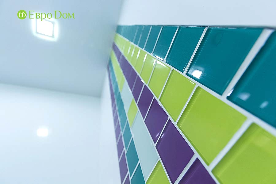 Дизайн двухкомнатной квартиры 77 кв. м в современном стиле. Фото 032