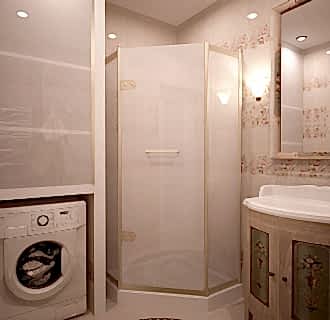 Дизайн трехкомнатной квартиры 77 кв. м в романском стиле. Фото проекта