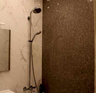 Ремонт четырехкомнатной квартиры 140 кв. м в классическом стиле. Фото проекта