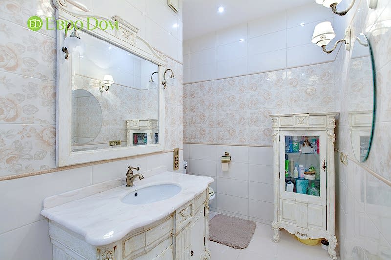 Ремонт трёхкомнатной квартиры. Интерьер в классическом стиле. Фото 010